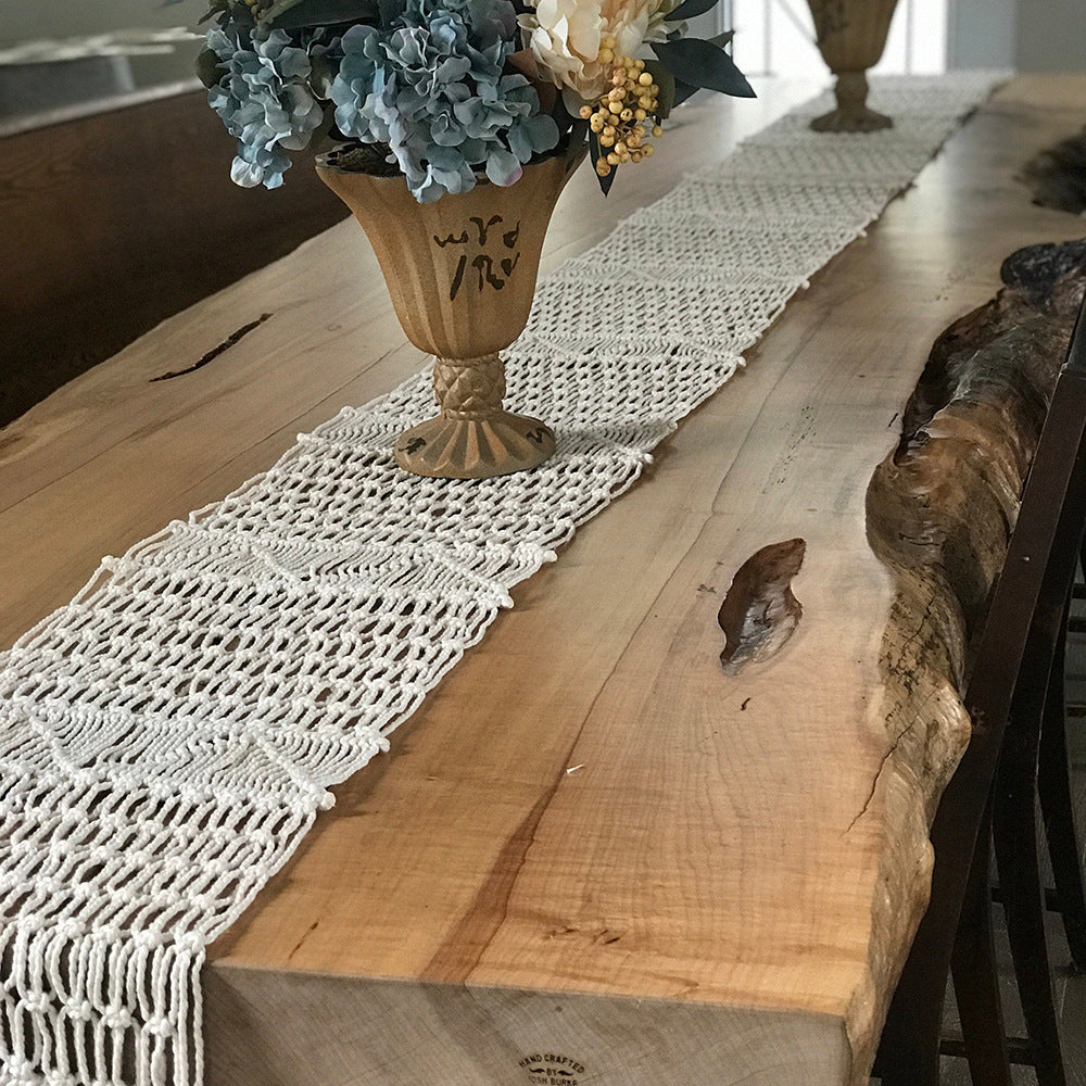 Decorative Hand Woven Table Carpet
