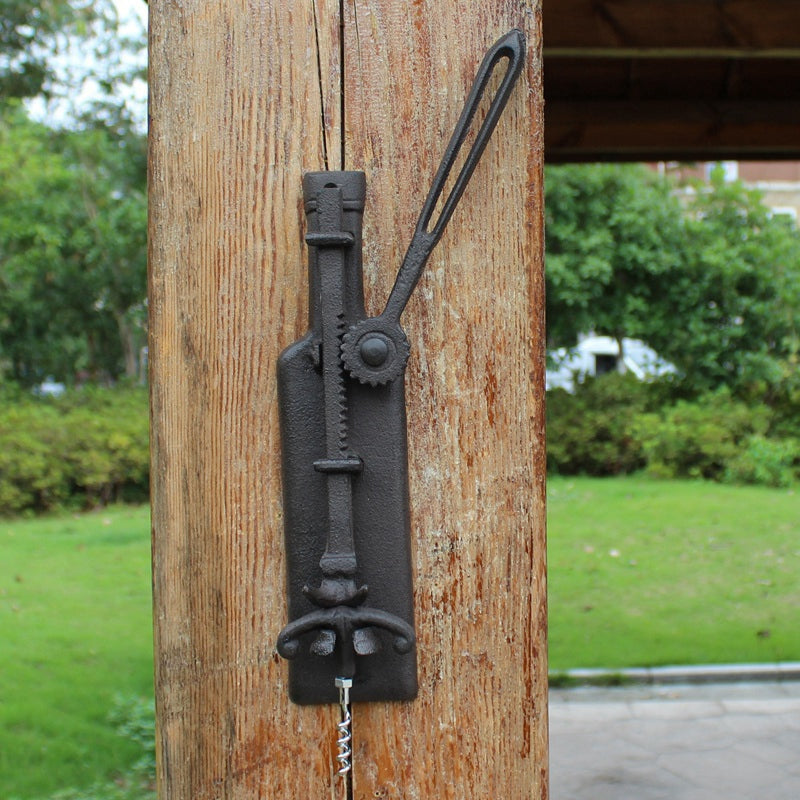 Versatile beer and wine opener Saor Style