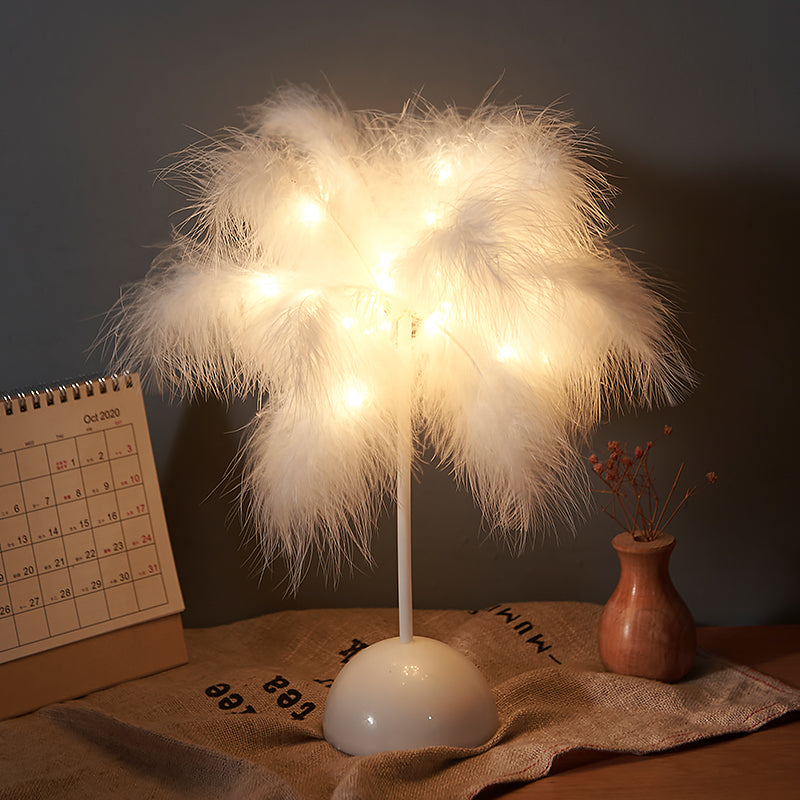 Feather Lamp Nordic Desk Lamp European-Style Bedroom Bedside Feather Table Lamp Night Light Table Lamp Decoration Modern GND Products