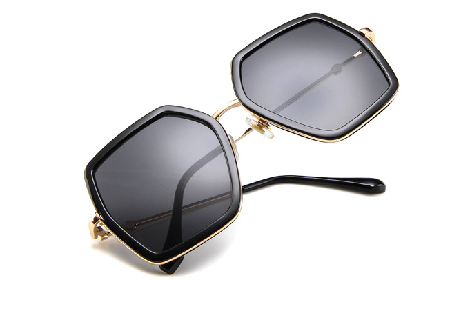 Fashion Sunglasses Polygonal Sunglasses Saor Style