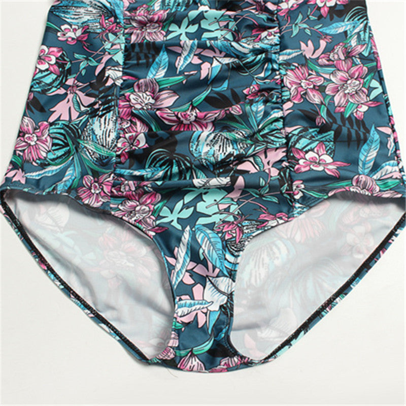 Women's plus size swimwear Saor Style
