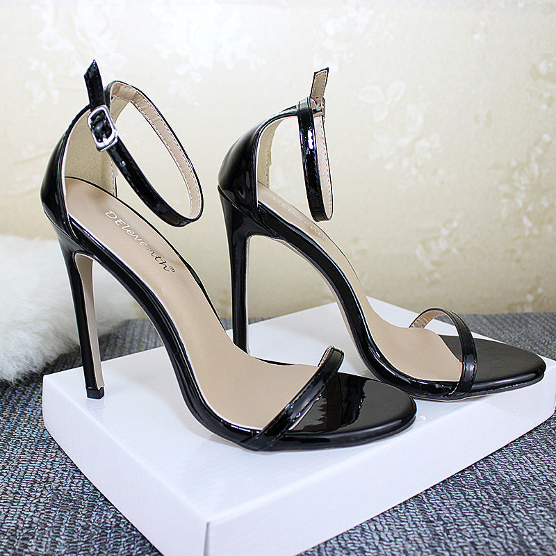 Womens high heeled shoes
