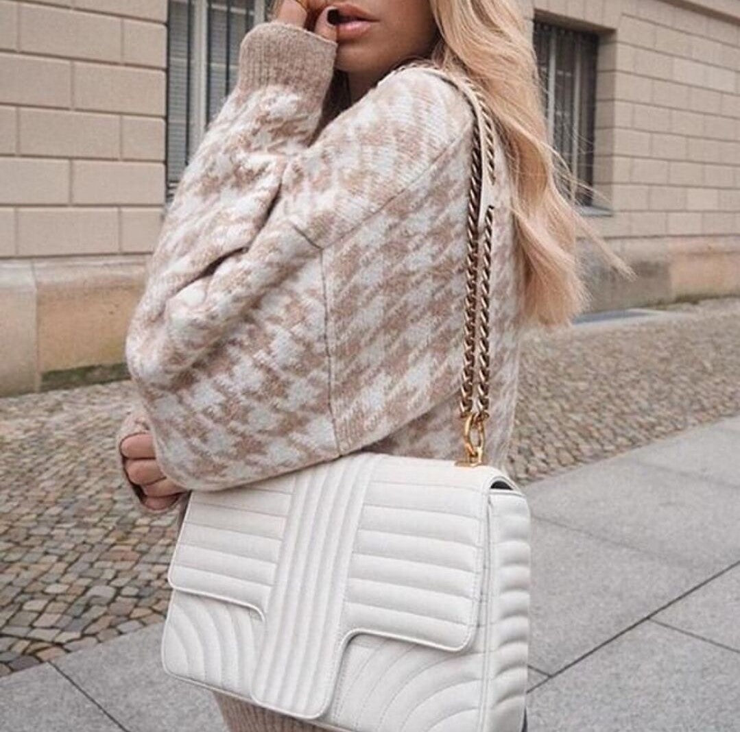 Houndstooth knitted sweater