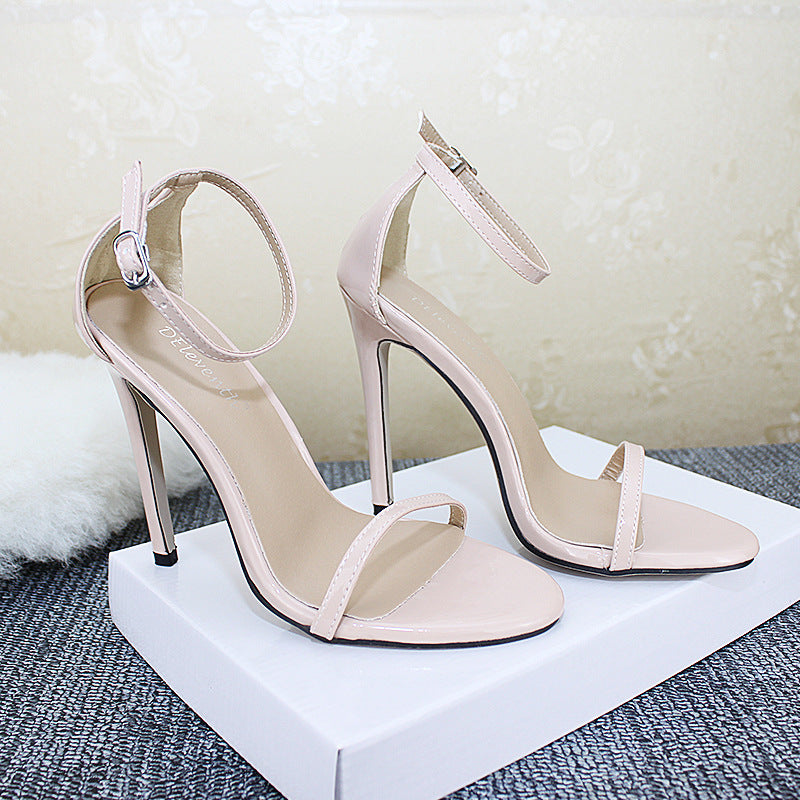Womens high heeled shoes