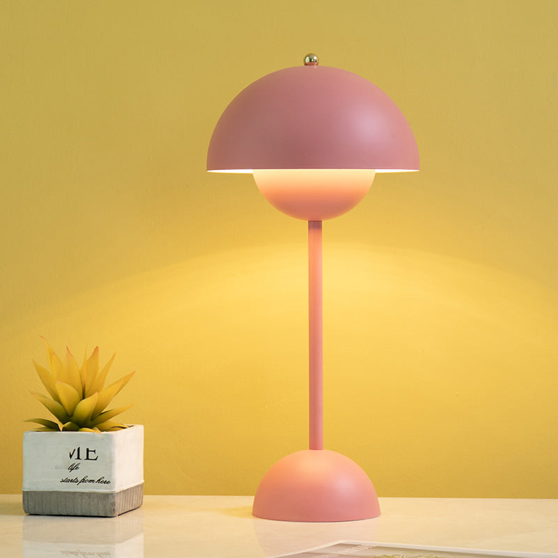 Creative Nordic Simple Bud Table Lamp Saor Style