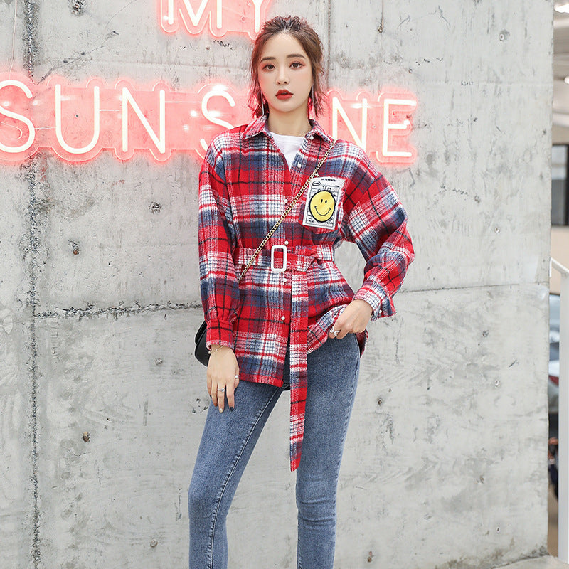 Tie two thick plaid shirts Saor Style