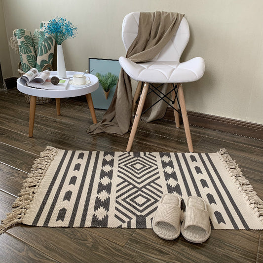 Nordic cotton and linen tassel carpet Saor Style