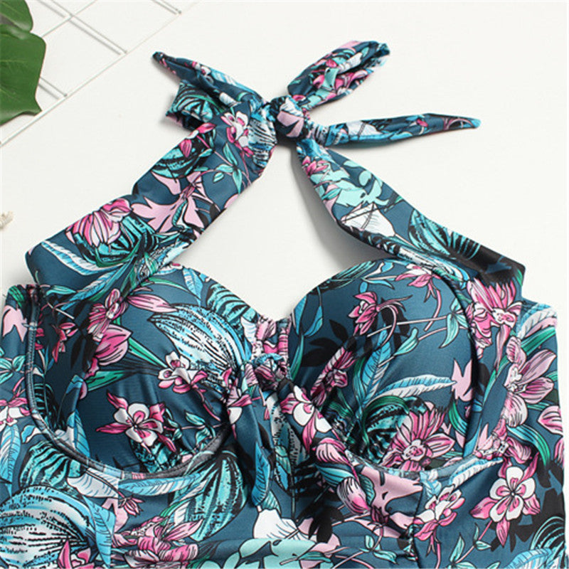Women's plus size swimwear Saor Style