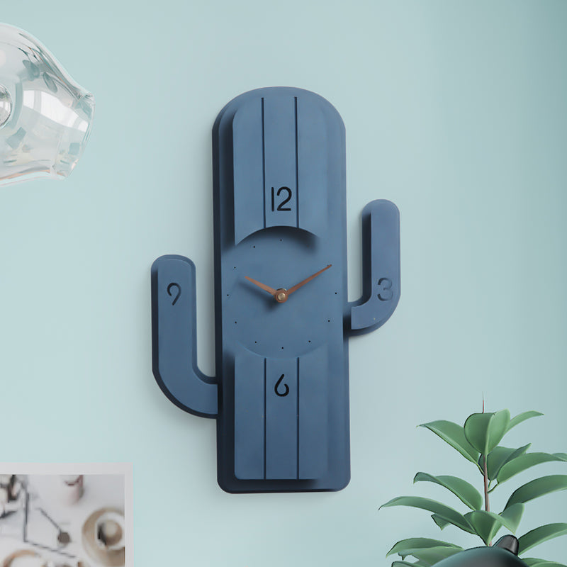 Wooden Clock Wall Clock Living Room Personality Creativity