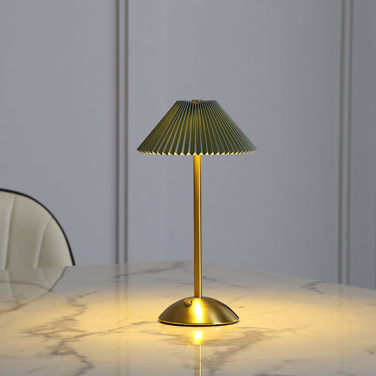 Light Luxury Metal Creativity Mushroom Small Night Lamp GND Products