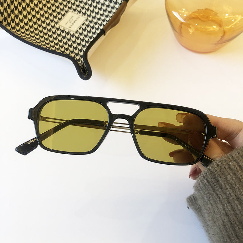 Sunglasses Color Olive Green Pilot Saor Style