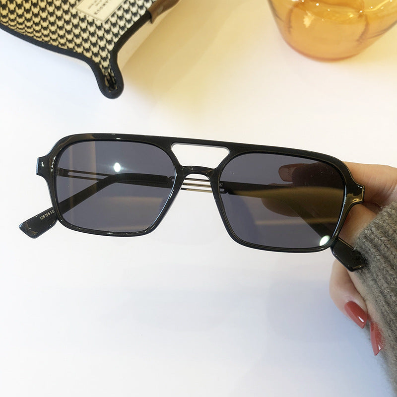 Sunglasses Color Olive Green Pilot Saor Style