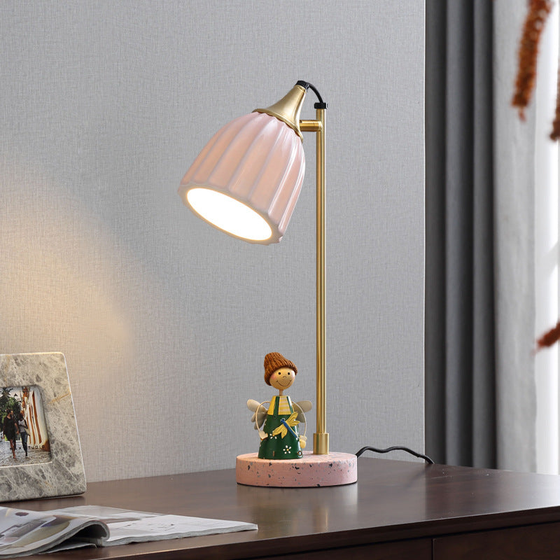 Nordic Style Light-transmitting Ceramic Ins Table Lamp GND Products