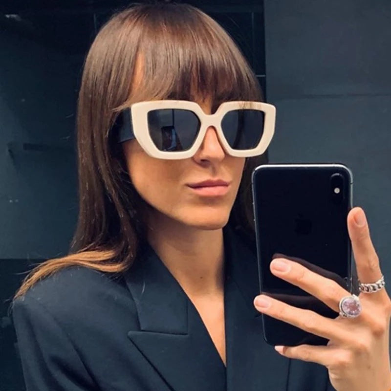 Side Sunglasses Personality Polygon Contrast Sunglasses Retro Sunglasses Saor Style