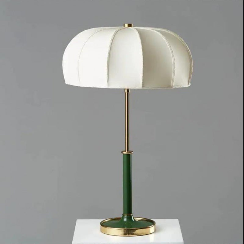 Nordic Living Room Bedside Light Luxury Retro Modern Simple Table Lamp GND Products
