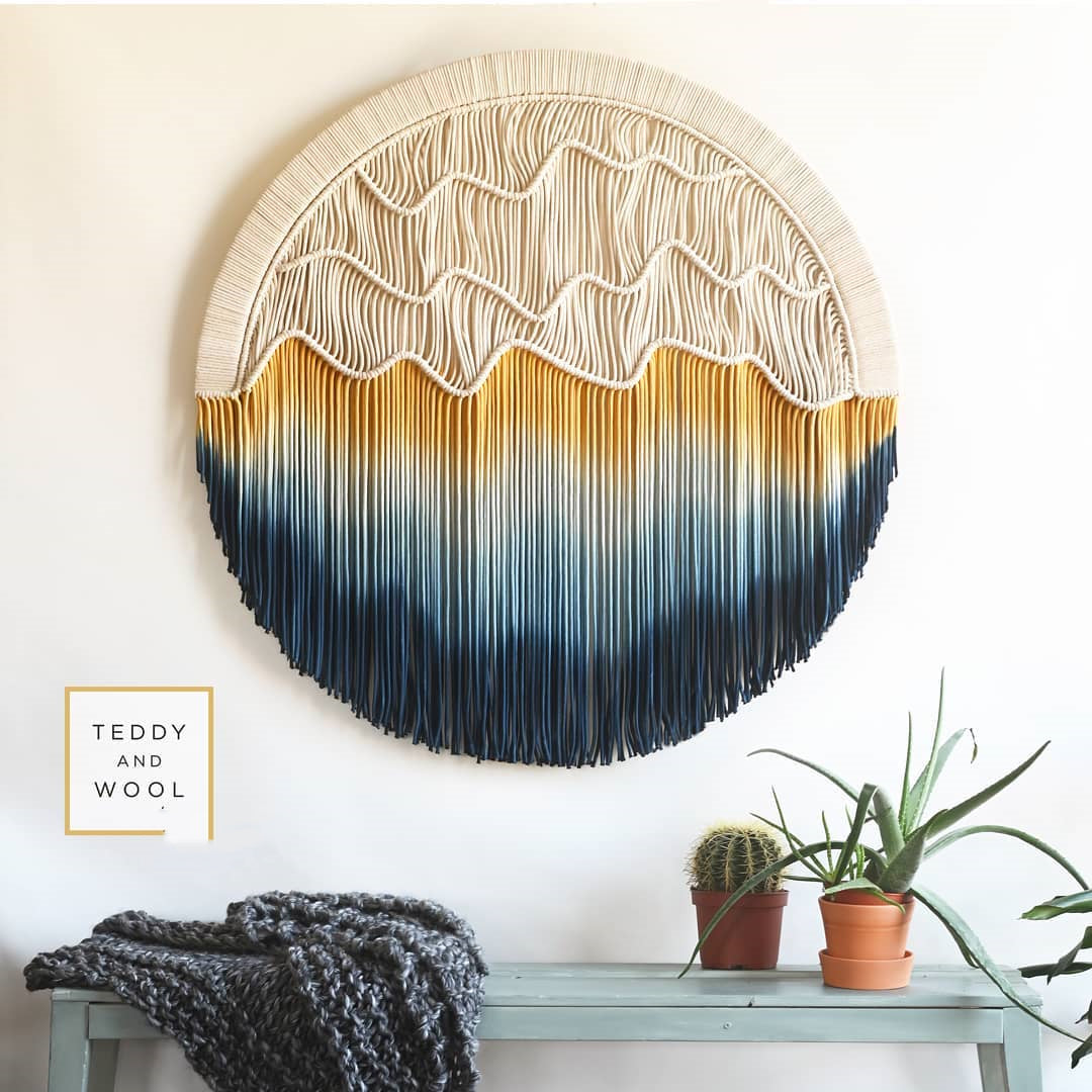 Nordic Hand-dyed Woven Round Tapestry Saor Style