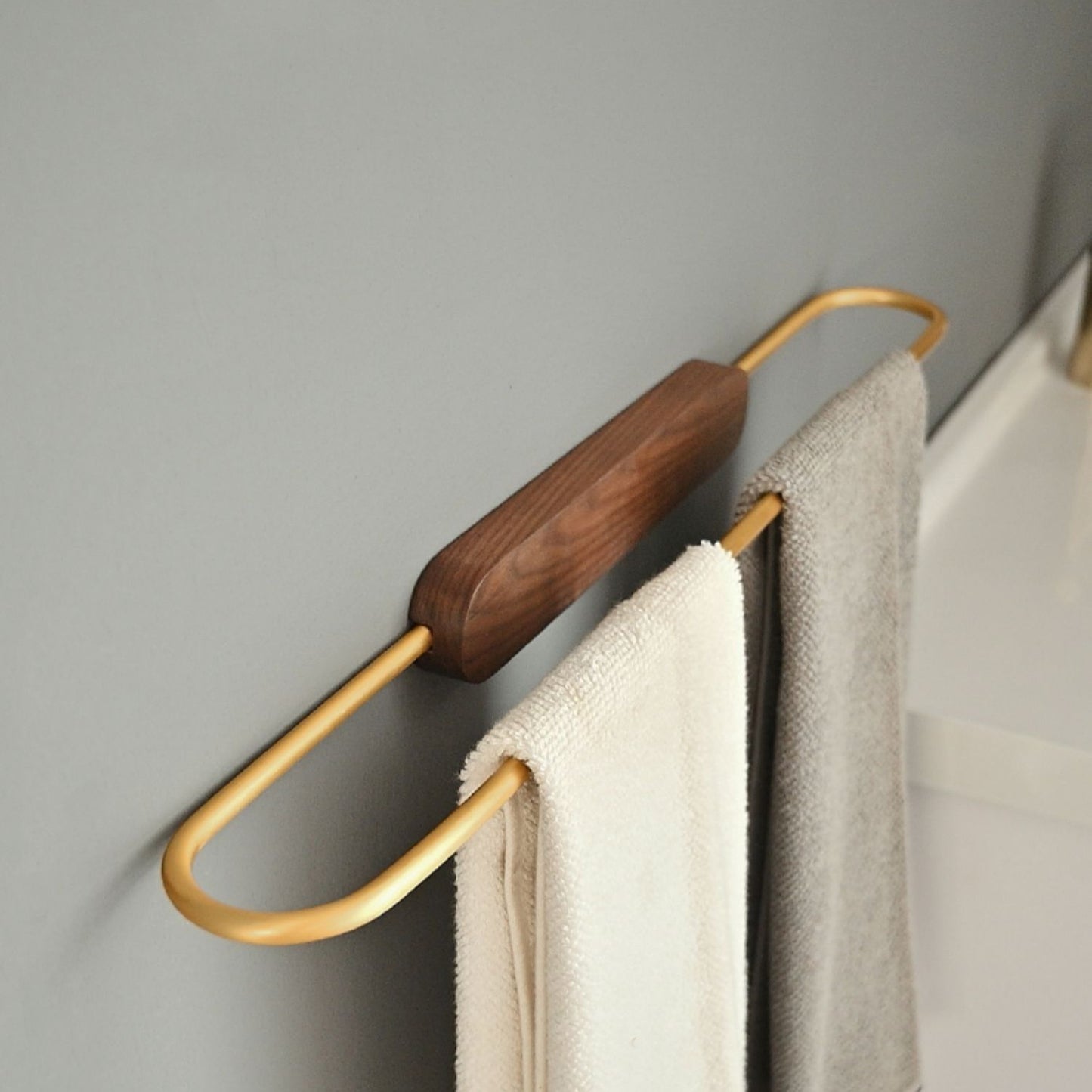 No Punching Towel Rack Light Luxury Bathroom Towel Hanging GND Products