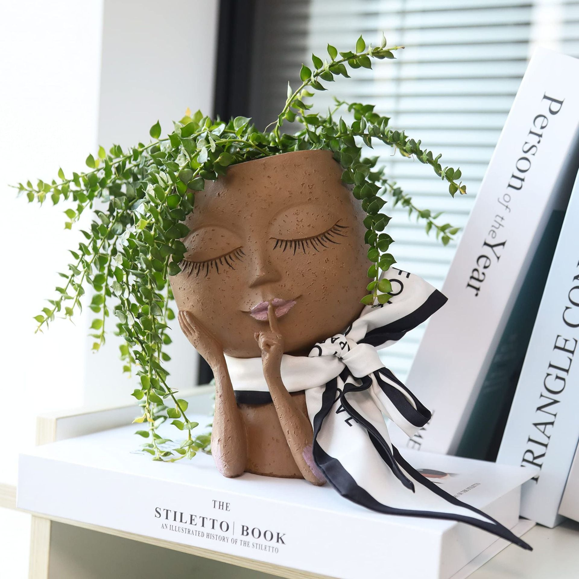 Nordic Style Green Plant Resin Flowerpot Saor Style